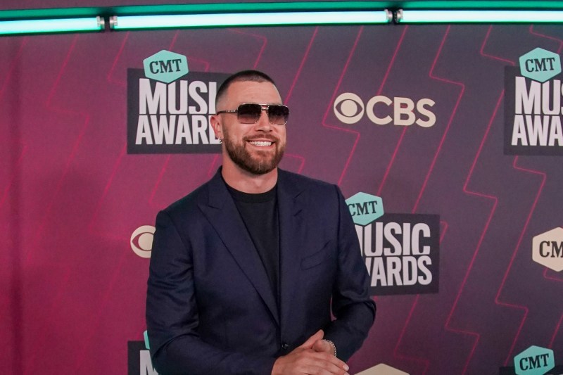 Travis Kelse at the CMT Music Awards