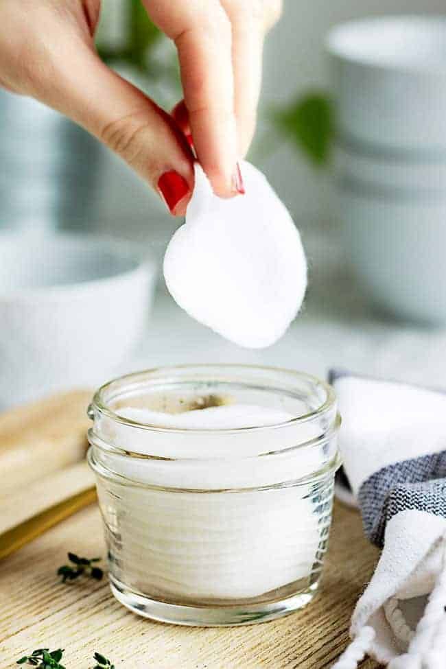 5 Strategies To DIY Make-up Remover Wipes (With out Coconut Oil)